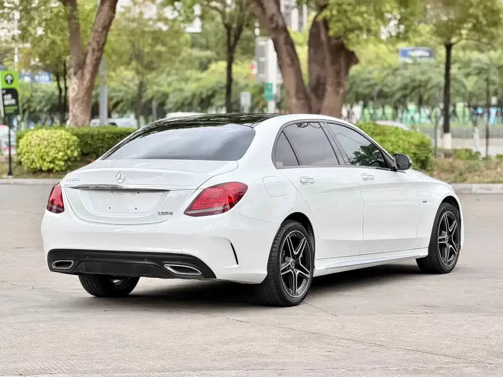 Mercedes-Benz C-Class — фото 3