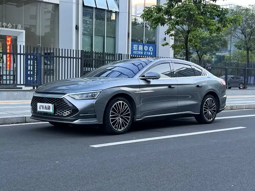 BYD Han — фото 1
