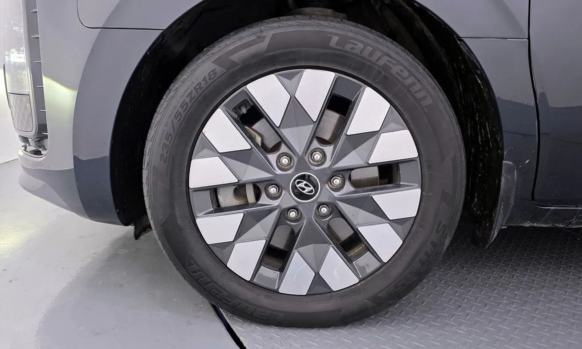 Hyundai Staria — фото 3