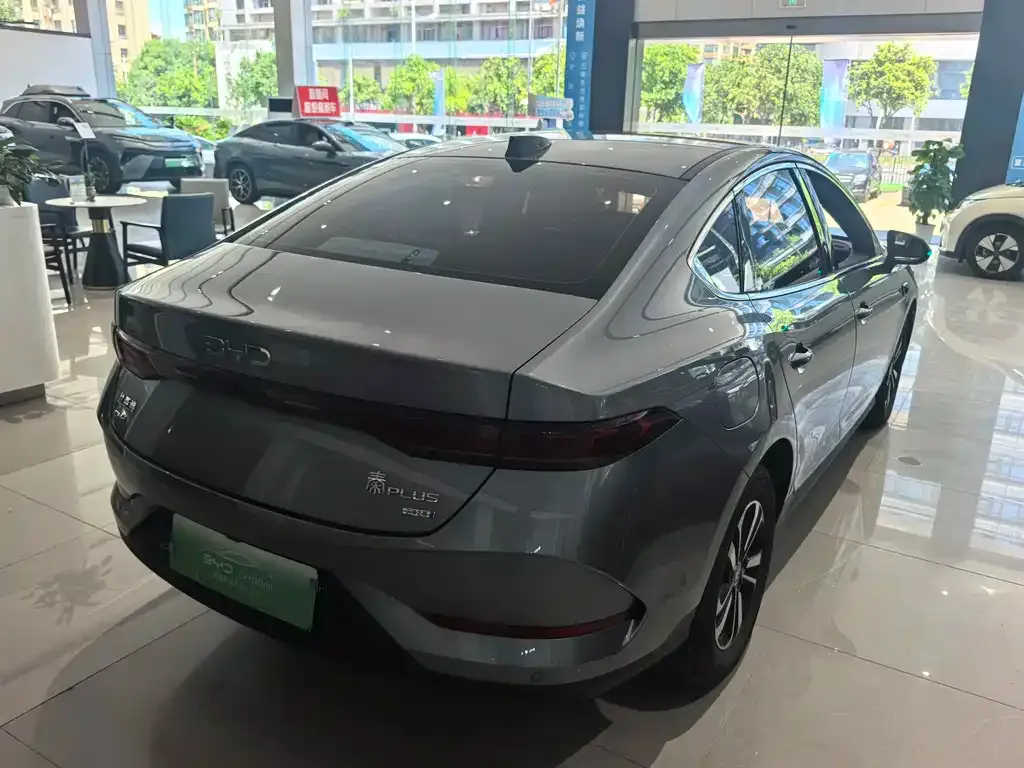 BYD Qin PLUS — фото 8