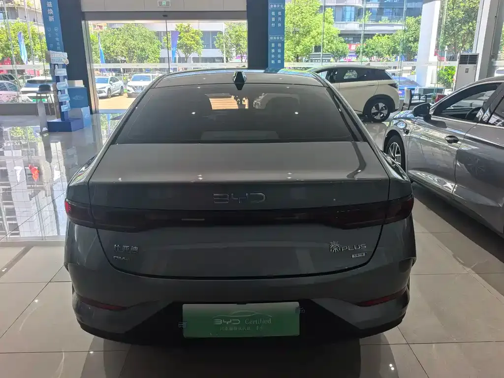 BYD Qin PLUS — фото 10