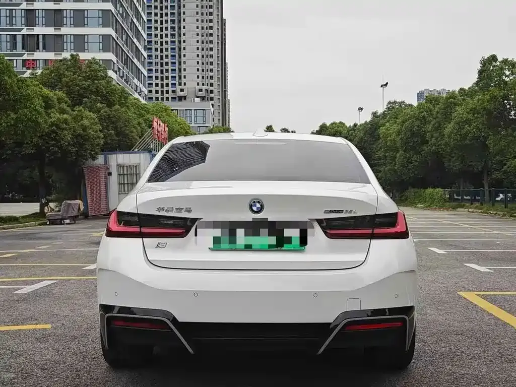 BMW i3 — фото 3