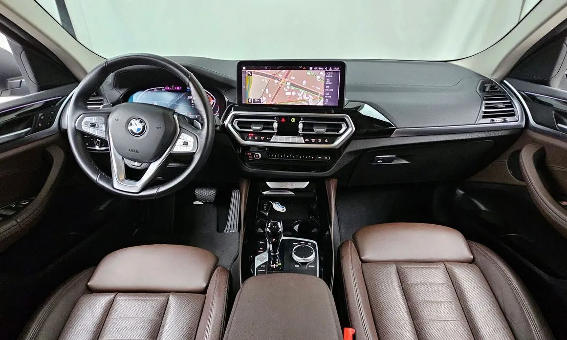 BMW X4 — фото 10