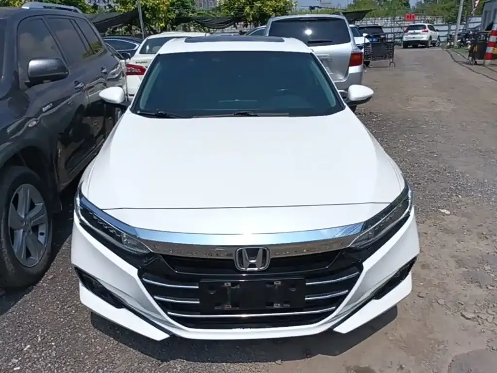 Honda Accord — фото 6