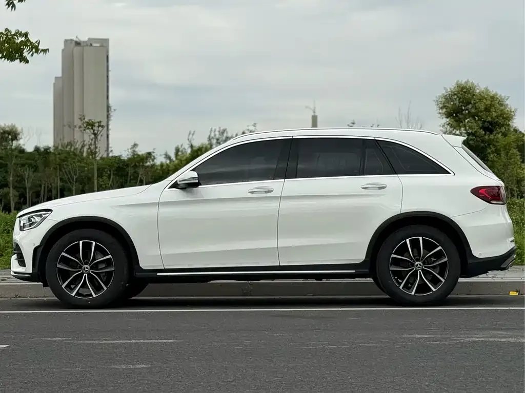 Mercedes-Benz GLC — фото 4