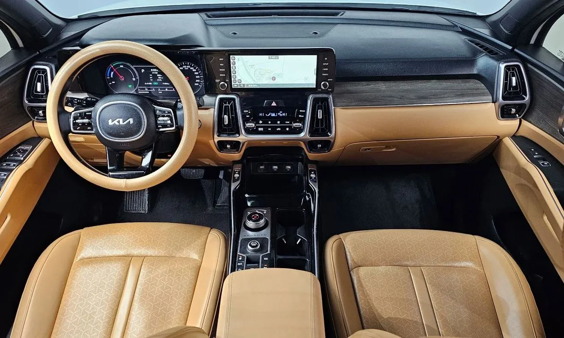 Kia Sorento — фото 6