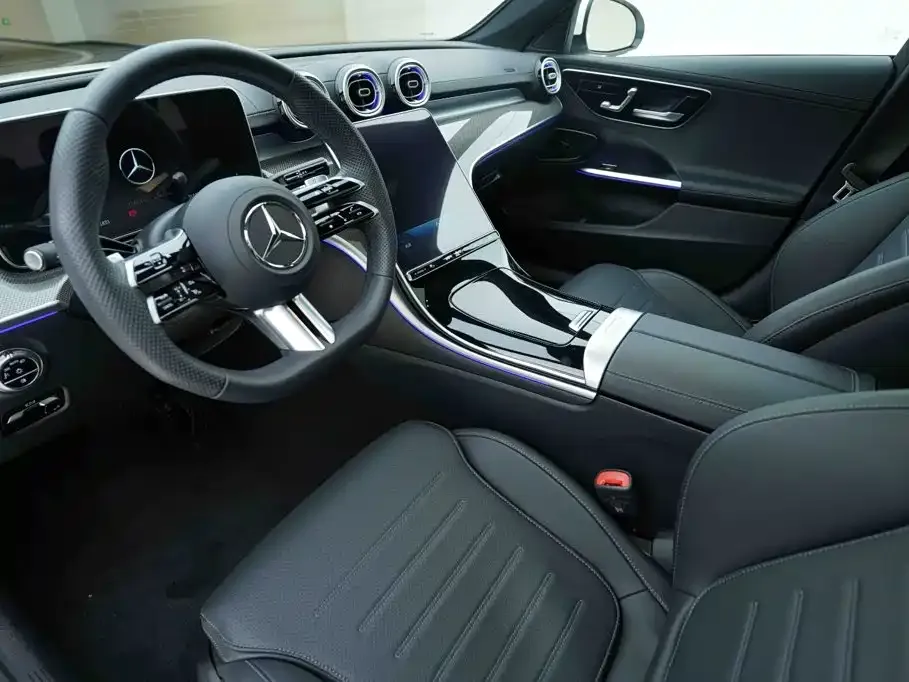 Mercedes-Benz C-Class — фото 10