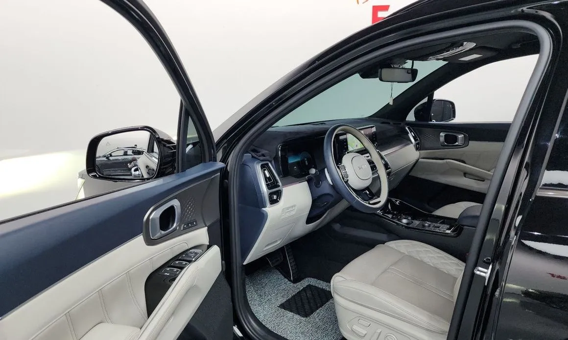 Kia Sorento — фото 9