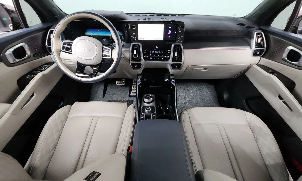 Kia Sorento — фото 6