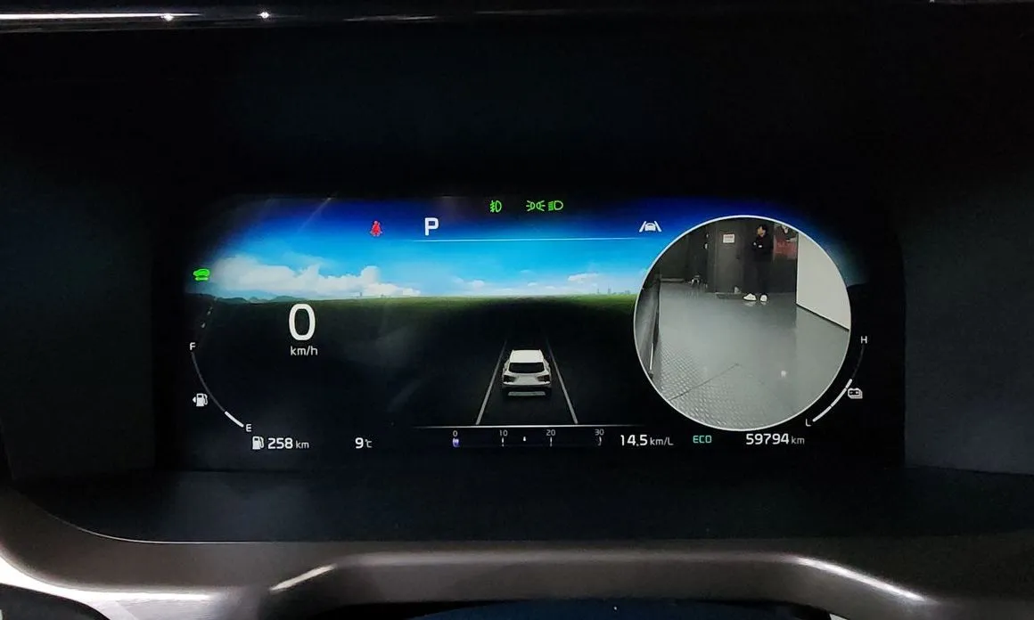 Kia Sorento — фото 5