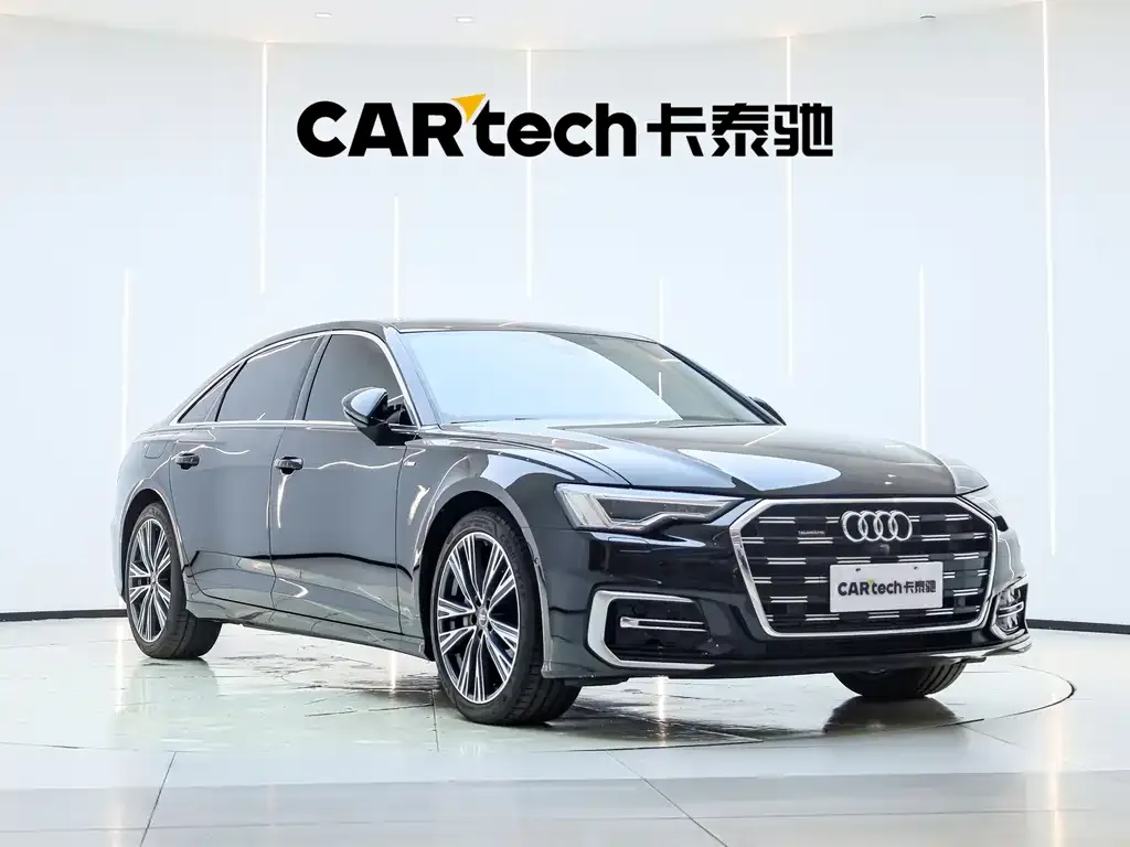 Audi A6L — фото 1