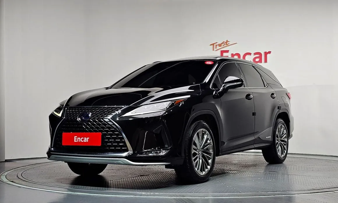 Lexus RX — фото 1