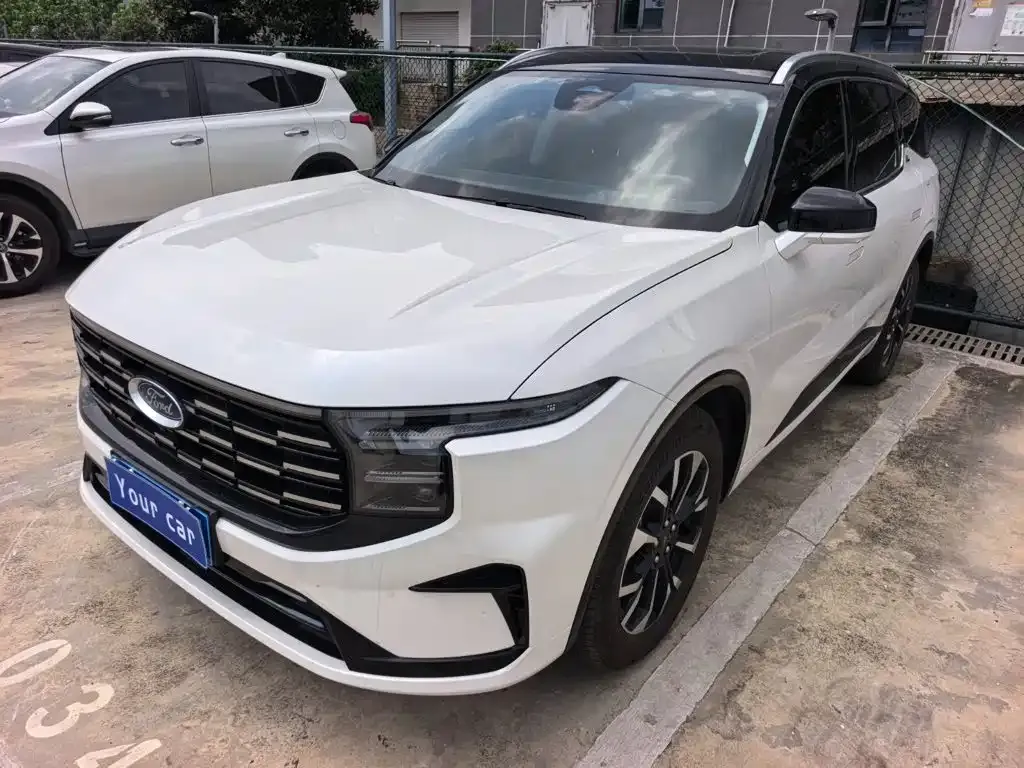 Ford Edge — фото 1