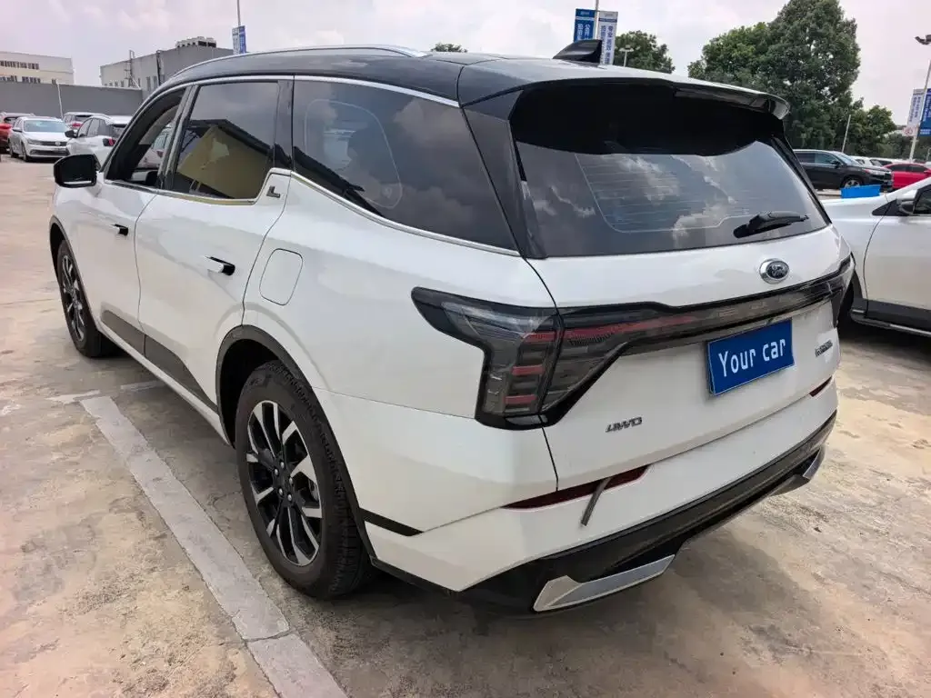 Ford Edge — фото 6