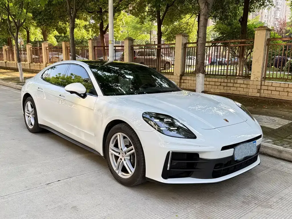 Porsche Panamera — фото 8