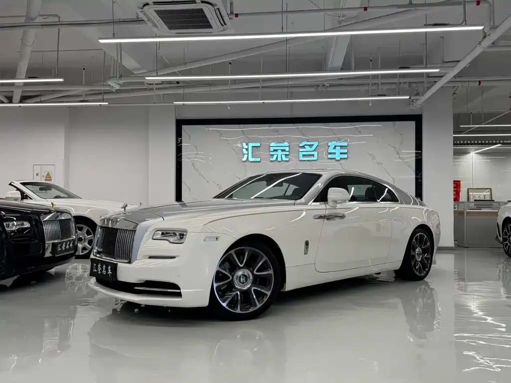 Rolls-Royce Wraith — фото 1