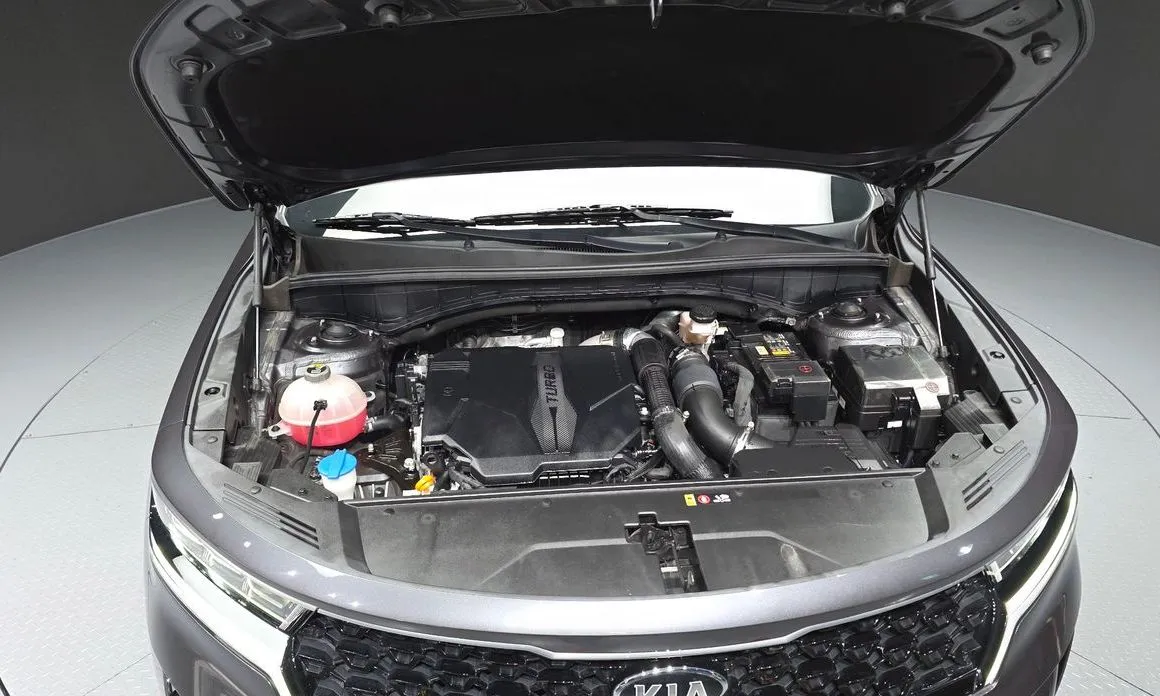 Kia Sorento — фото 6