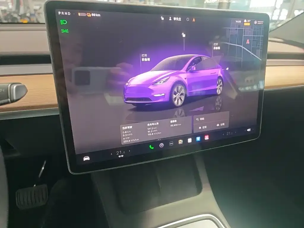 Tesla Model Y — фото 4