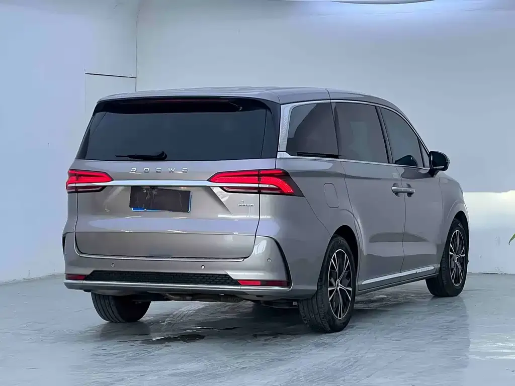 Roewe iMAX8 — фото 9