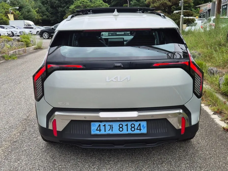 Kia EV3 — фото 2