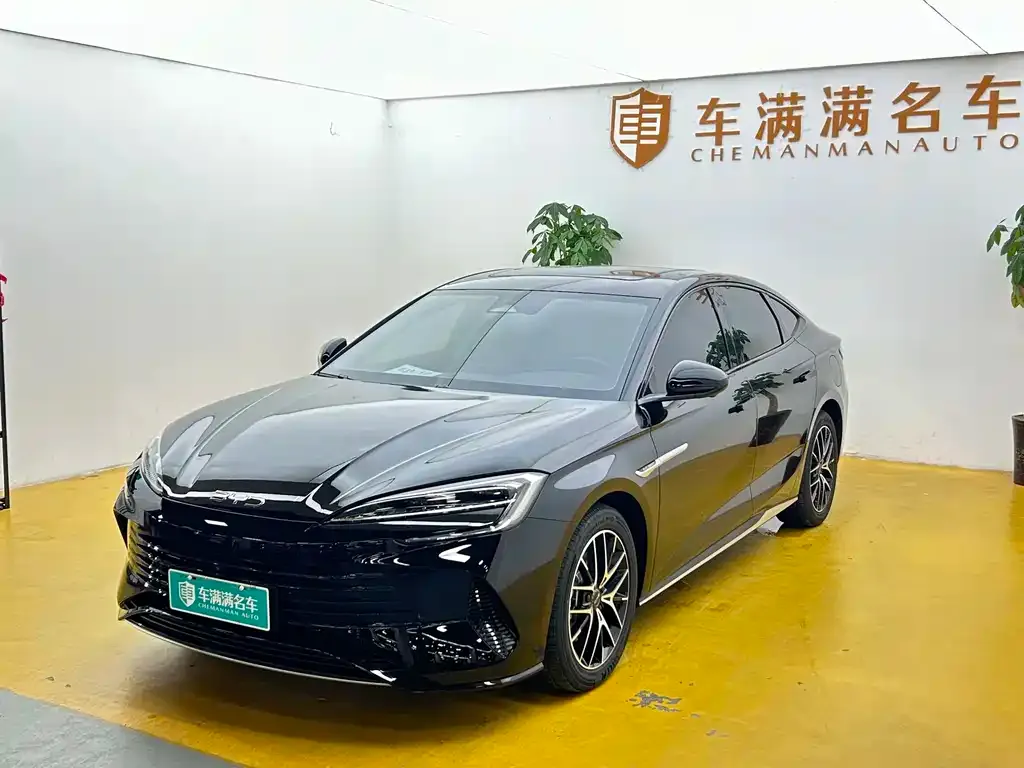 BYD Seal — фото 1