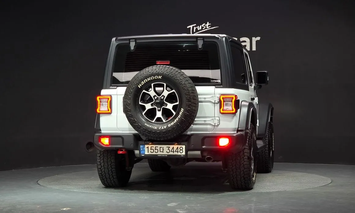 Jeep Wrangler — фото 3