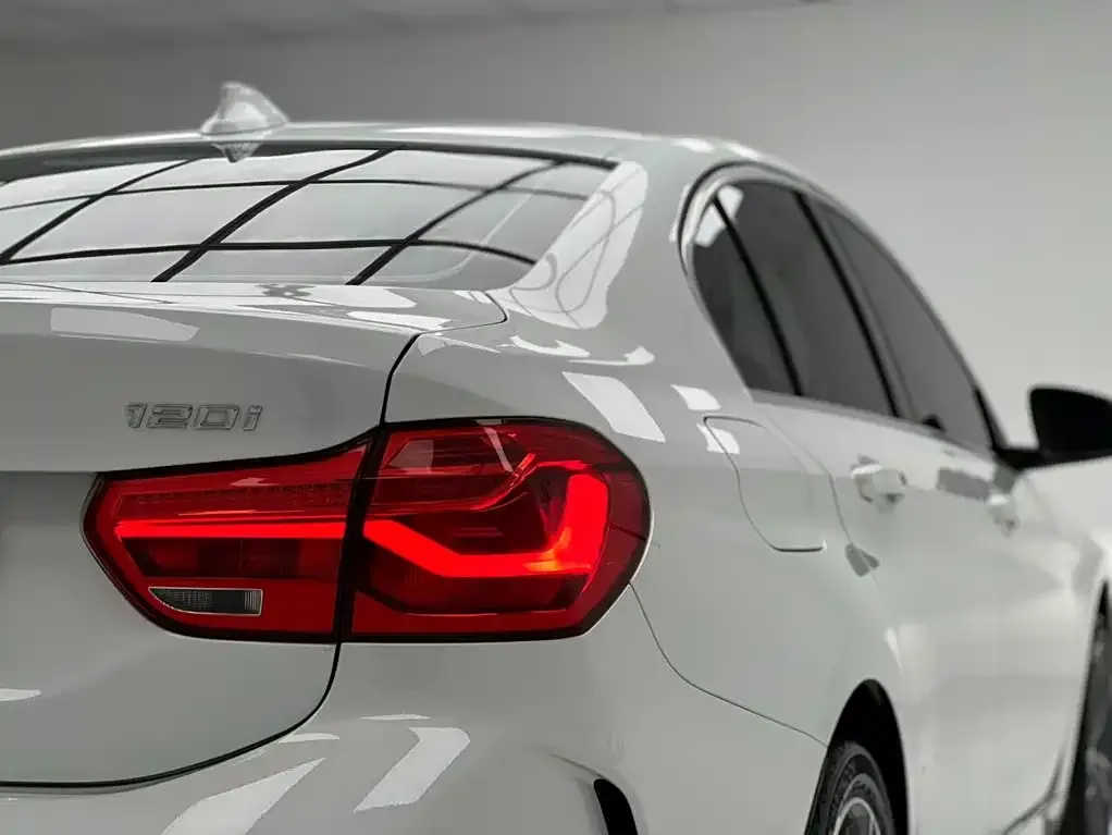 BMW 1 Series — фото 3