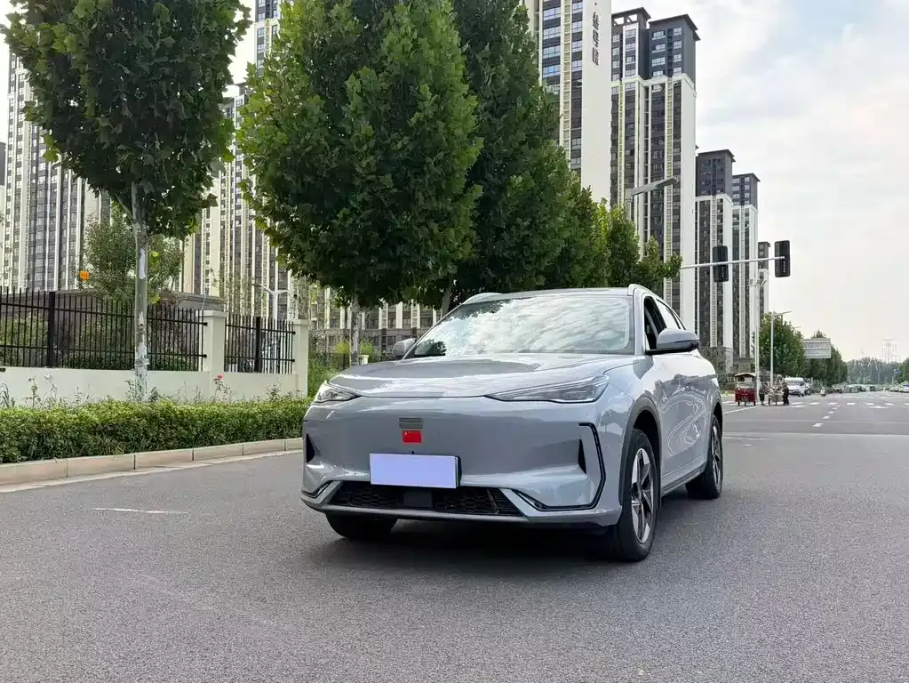 Geely Galaxy E5 — фото 1