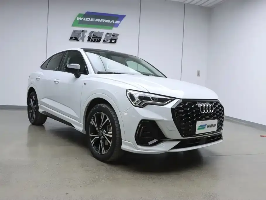 Audi Q3 Sportback — фото 5