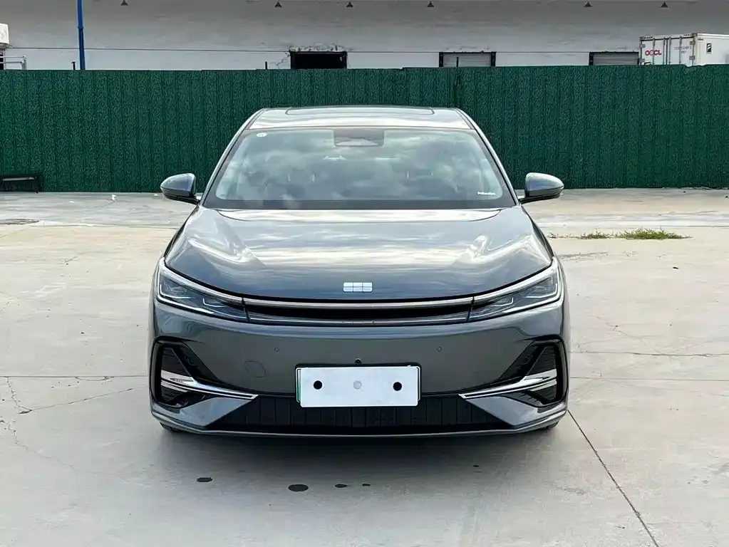 Geely 银河A7 EM — фото 2