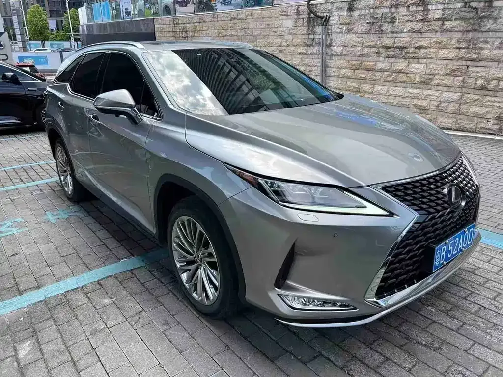 Lexus RX — фото 6