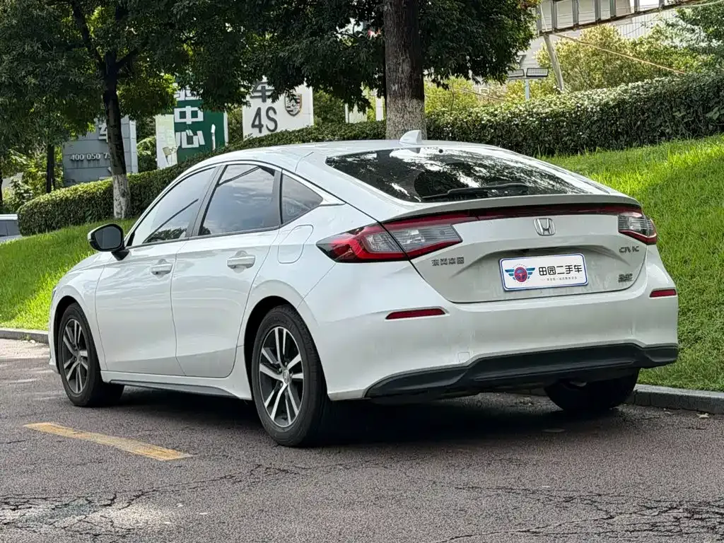 Honda Civic — фото 9