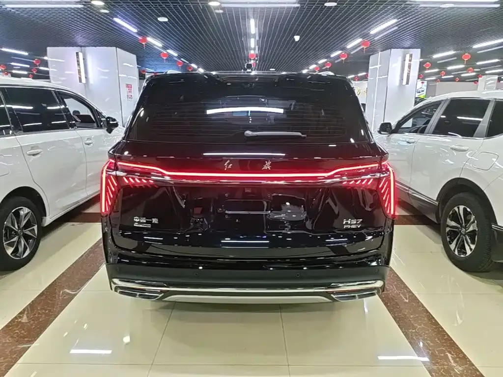 Hongqi HS7 PHEV — фото 8