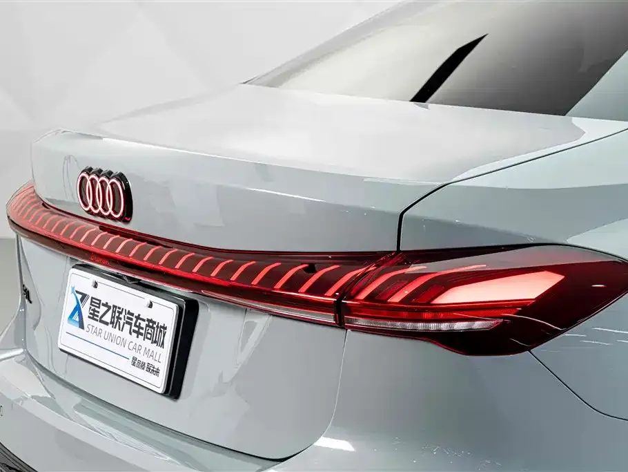 Audi A5L — фото 9