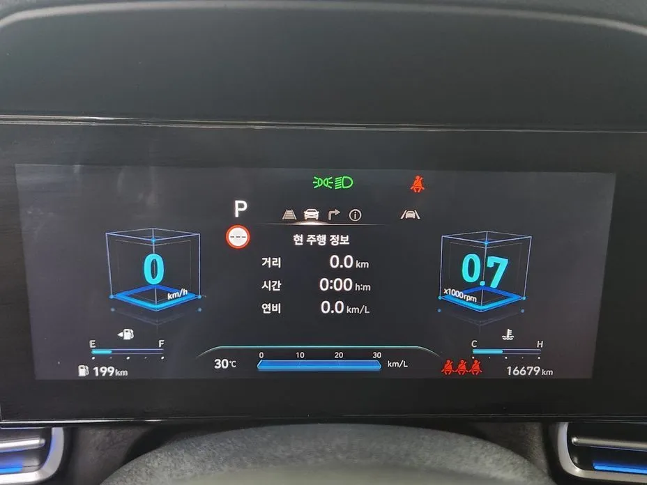Hyundai AVANTE — фото 2