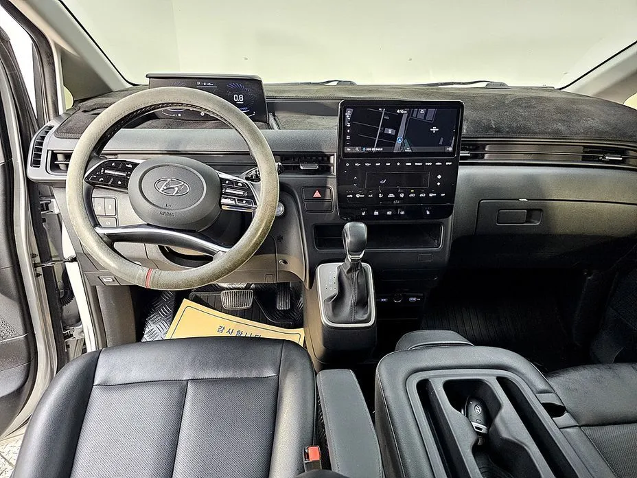 Hyundai Staria — фото 4