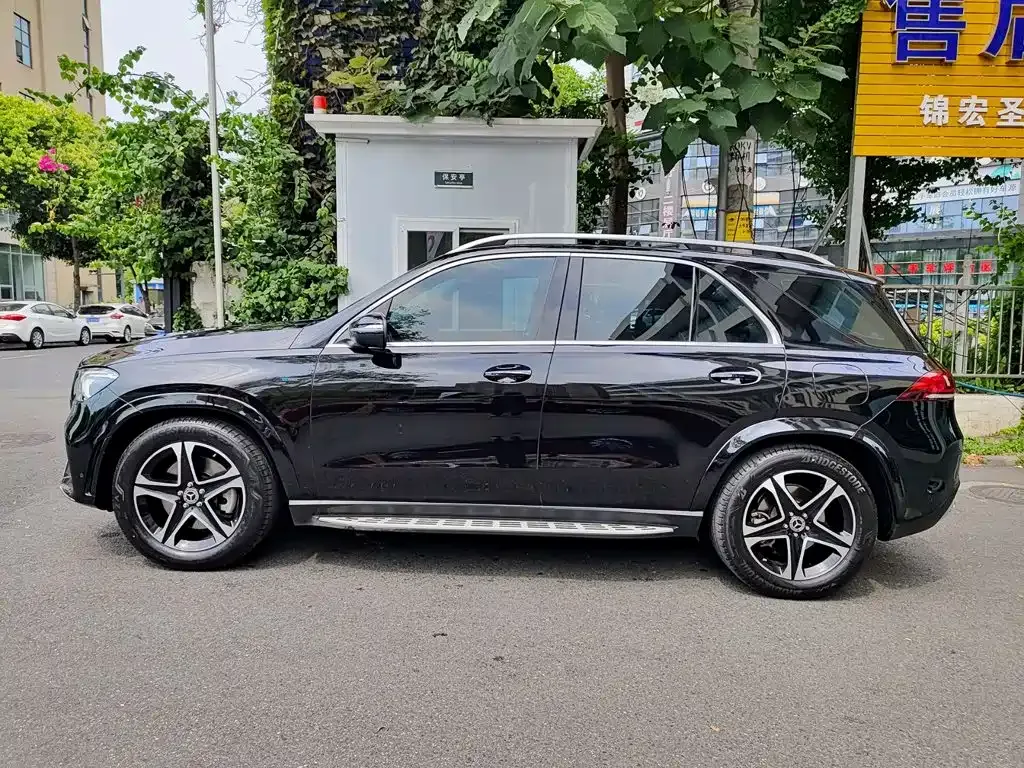 Mercedes-Benz GLE New Energy — фото 10