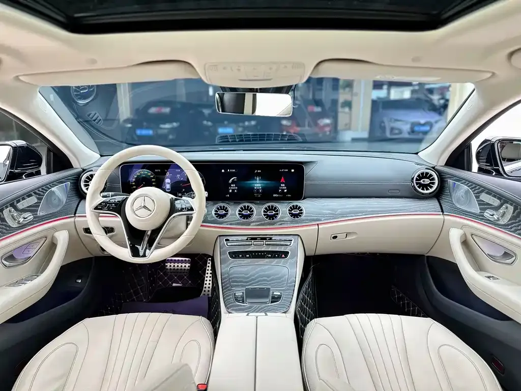 Mercedes-Benz CLS — фото 2
