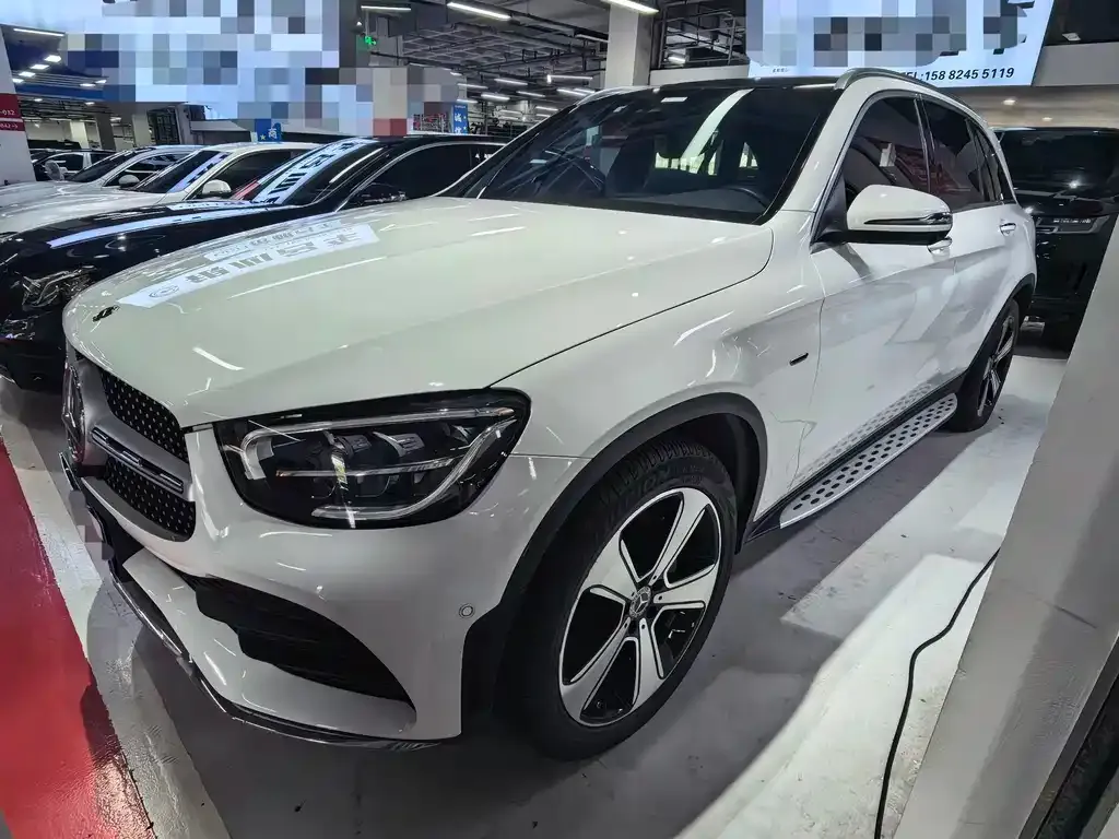Mercedes-Benz GLC — фото 1