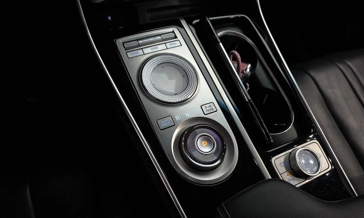 Genesis GV80 — фото 2