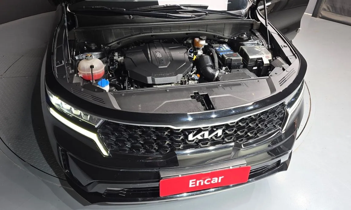 Kia Sorento — фото 7