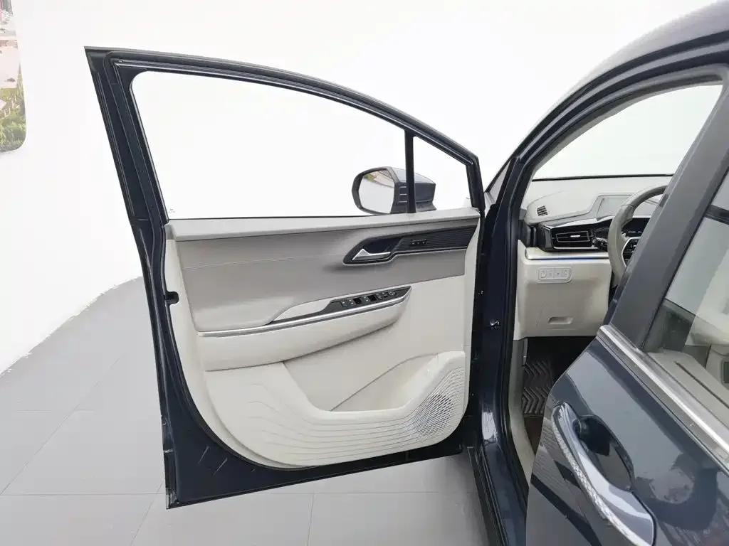 Hyundai Custo — фото 10