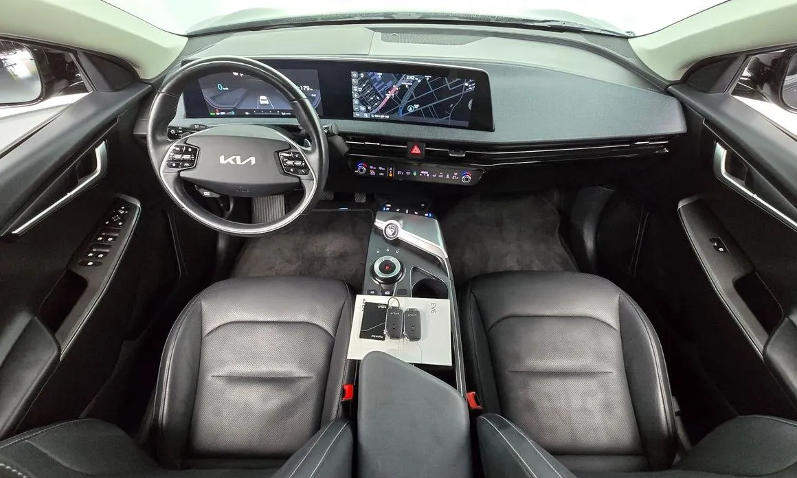 Kia EV6 — фото 9