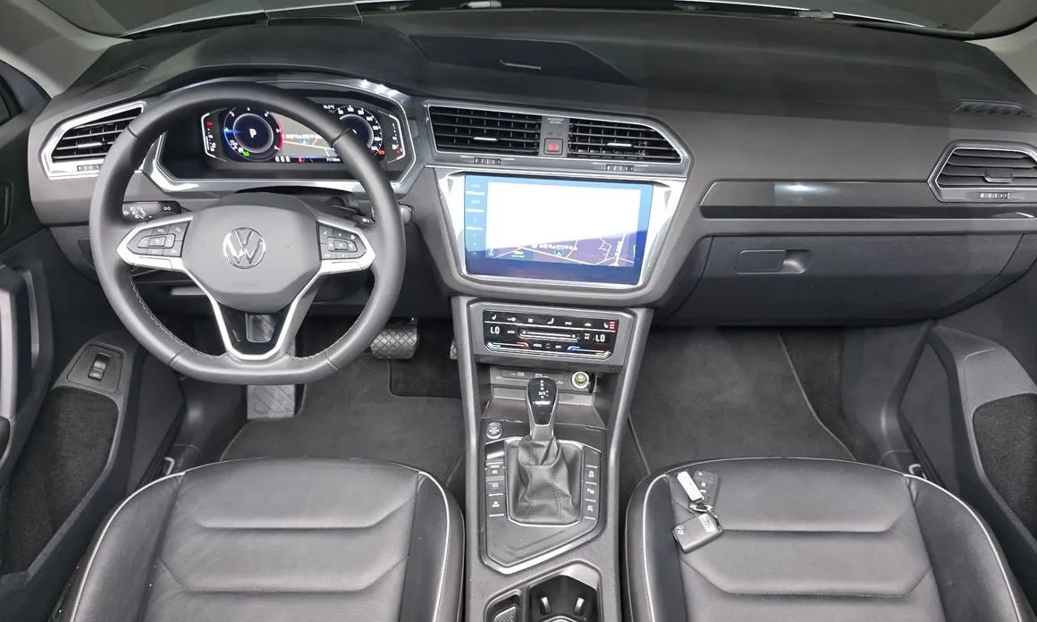 Volkswagen Tiguan — фото 7