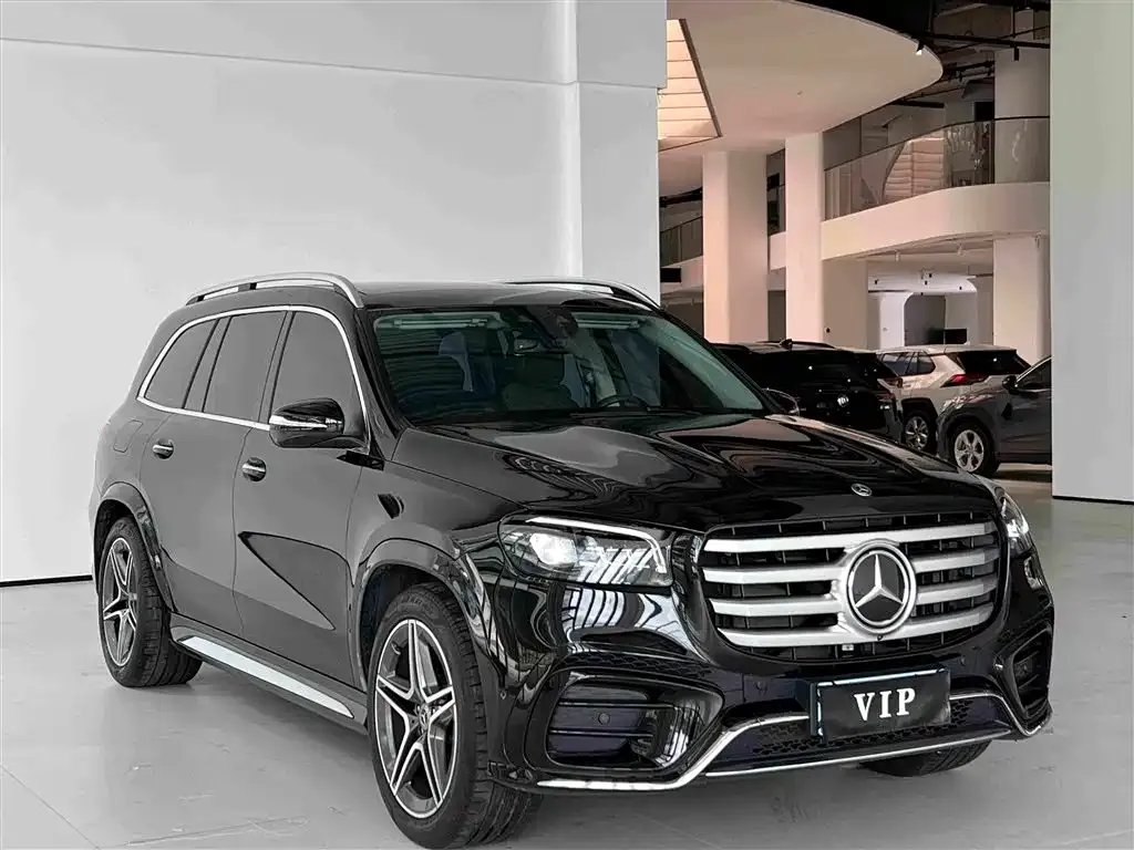 Mercedes-Benz GLS — фото 10