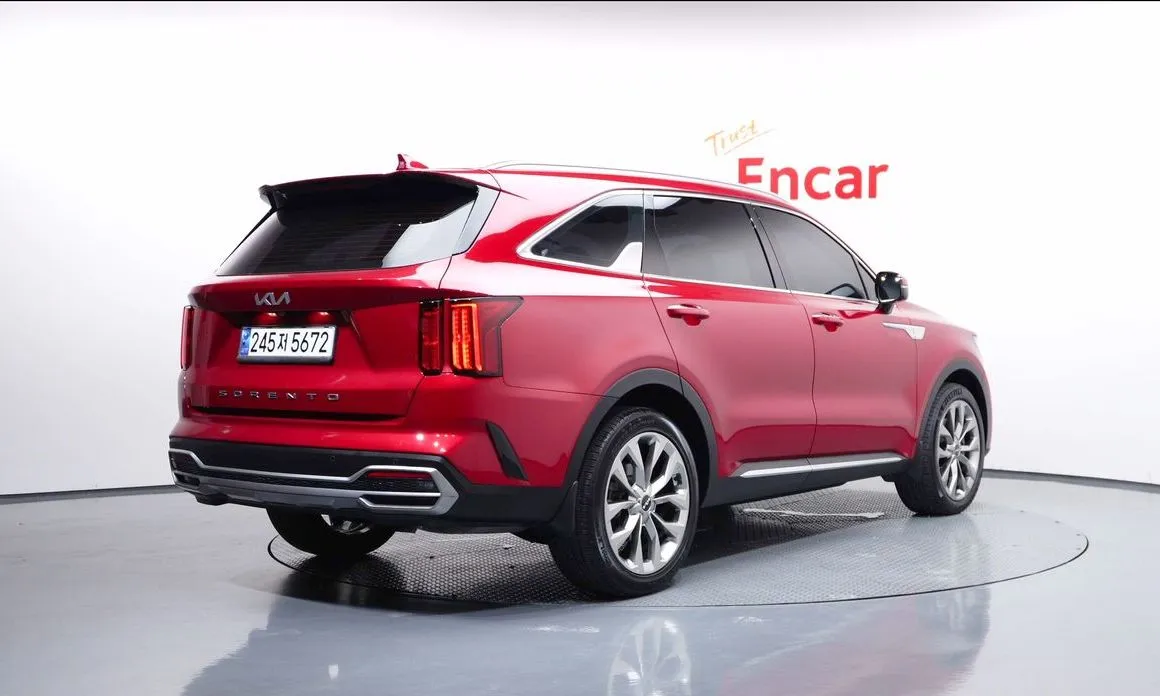 Kia Sorento — фото 5