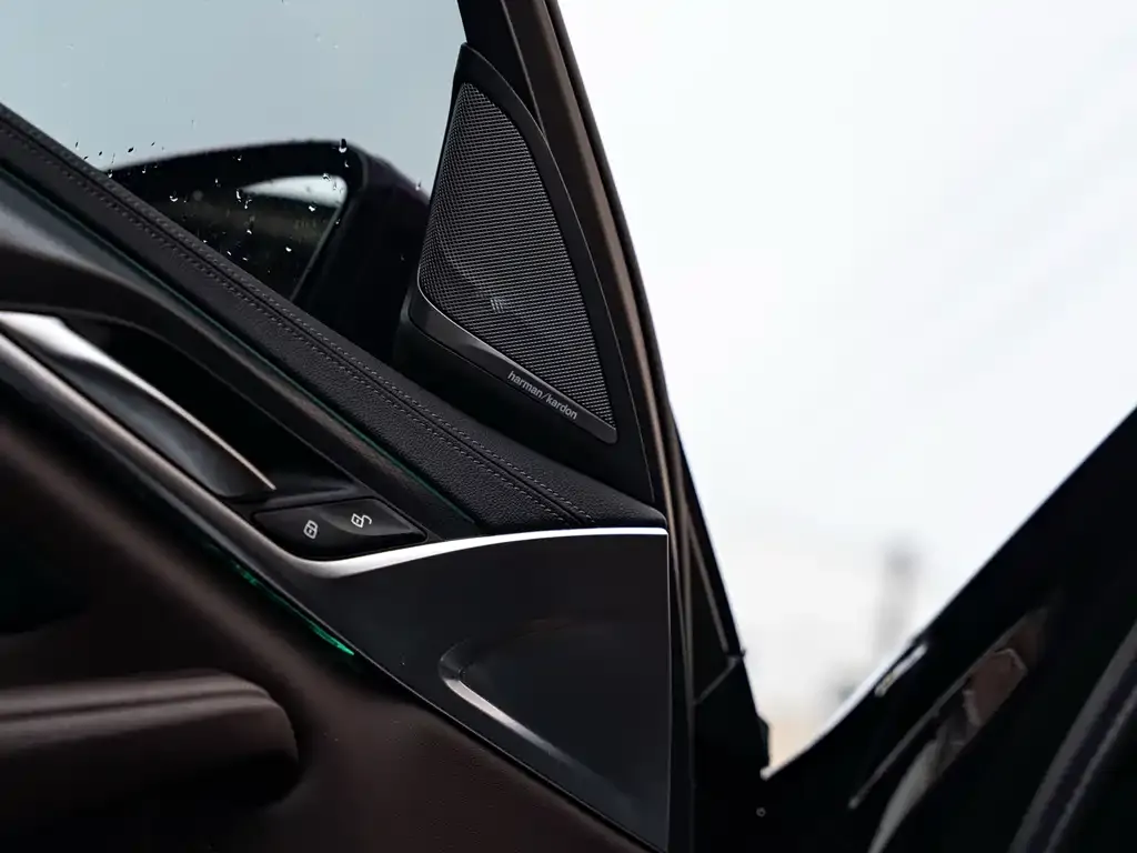 BMW 5 Series (Import) — фото 3