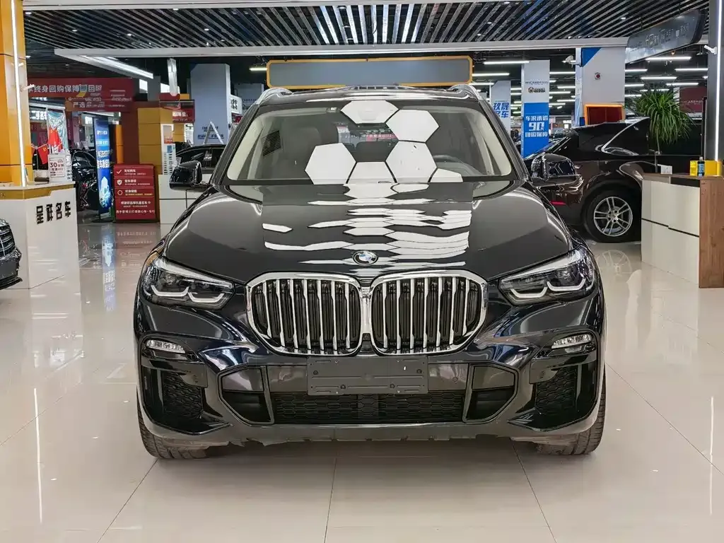 BMW X5 (Import) — фото 4