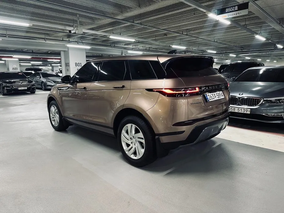 Land Rover Range Rover Evoque — фото 7