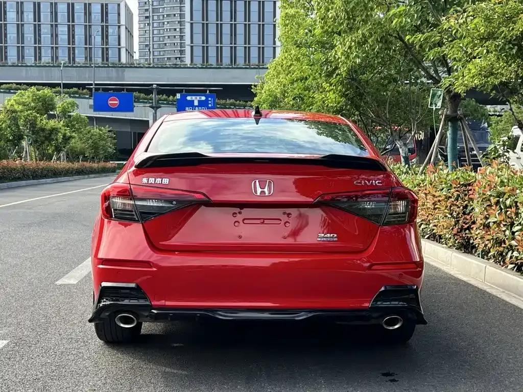 Honda Civic — фото 8
